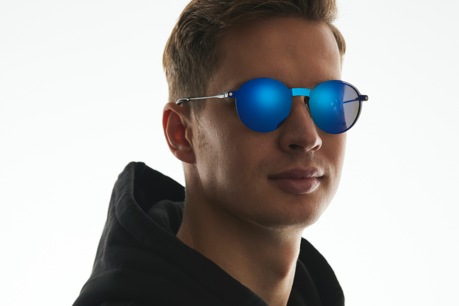 okulary z lustrzaną nakładką